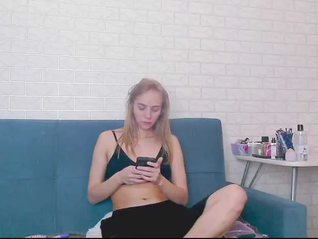 Live sex webcam photo for VLADIMERS #277791023