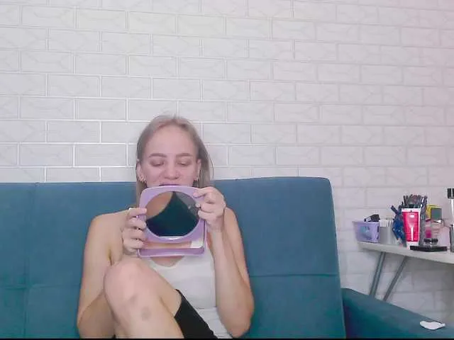 Live sex webcam photo for VLADIMERS #277807224