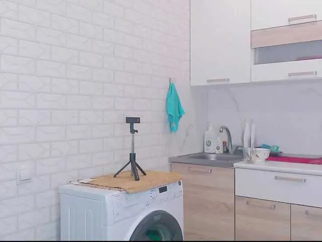 Live sex webcam photo for VLADIMERS #277832609