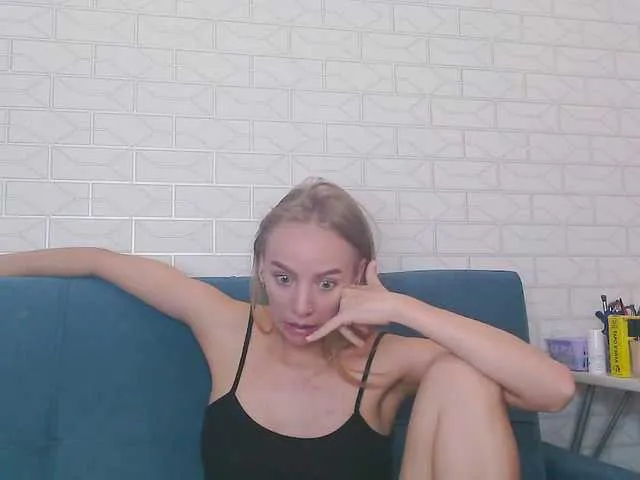Live sex webcam photo for VLADIMERS #277874420