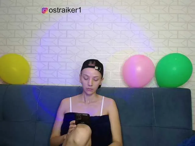 Live sex webcam photo for VLADIMERS #289329571