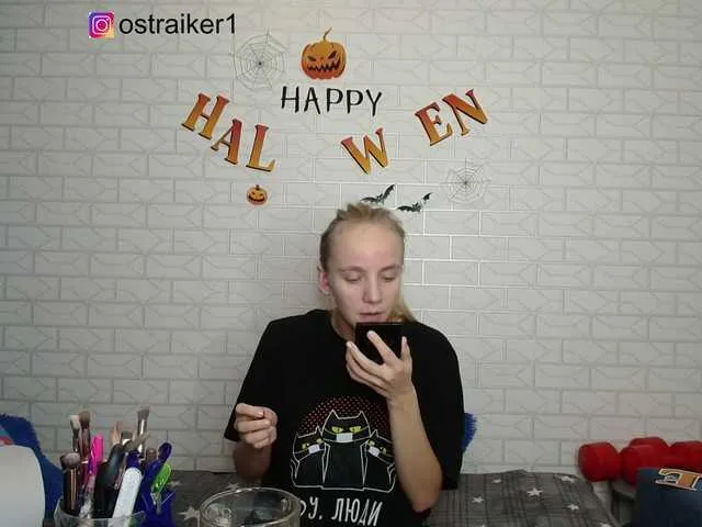 Live sex webcam photo for VLADIMERS #290179061