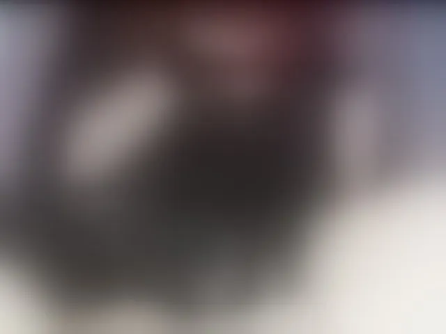 Live sex webcam photo for Va-len-cia #293911390