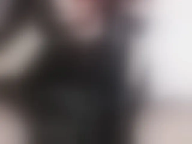 Live sex webcam photo for Va-len-cia #294187223