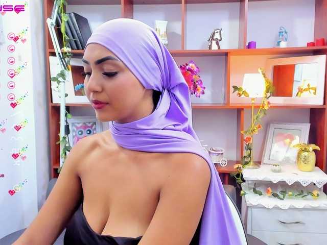 Live sex webcam photo for Vaaleriiia #274264121