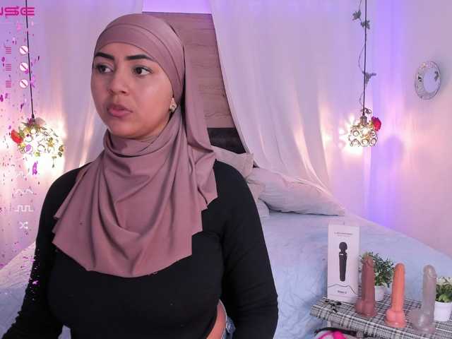 Live sex webcam photo for Vaaleriiia #275548267