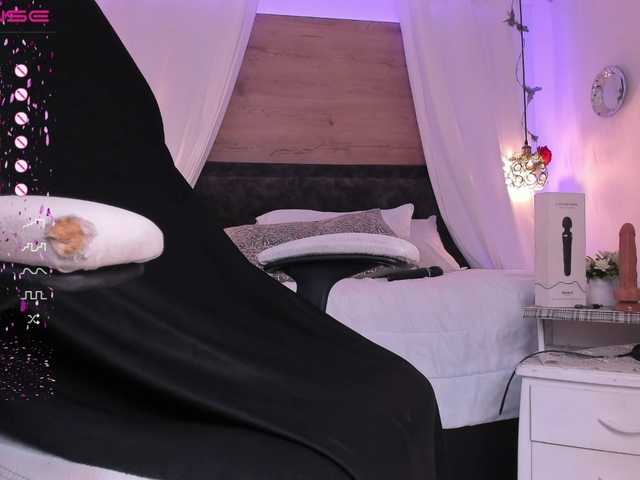 Live sex webcam photo for Vaaleriiia #275593450