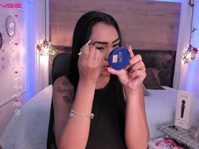 Live sex webcam photo for Vaaleriiia #276492605