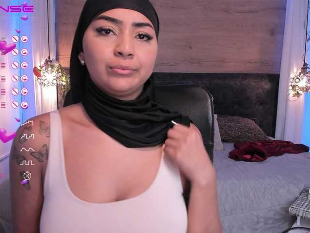 Live sex webcam photo for Vaaleriiia #276533402