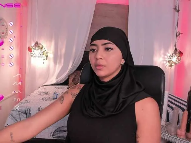 Live sex webcam photo for Vaaleriiia #276540767