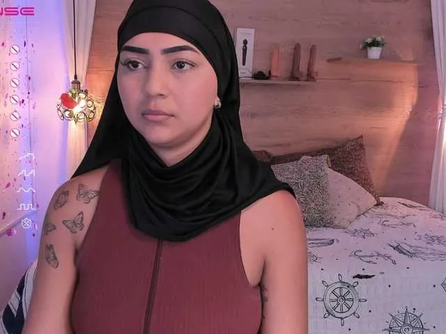 Live sex webcam photo for Vaaleriiia #276820464