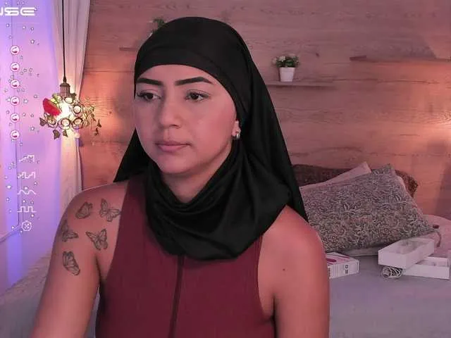 Live sex webcam photo for Vaaleriiia #277031529