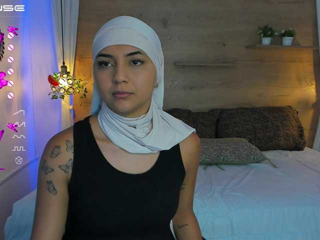 Live sex webcam photo for Vaaleriiia #277209405