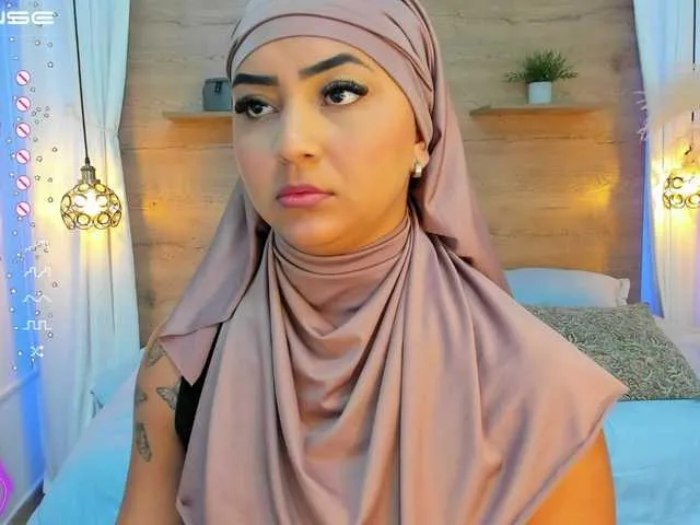 Live sex webcam photo for Vaaleriiia #277355683