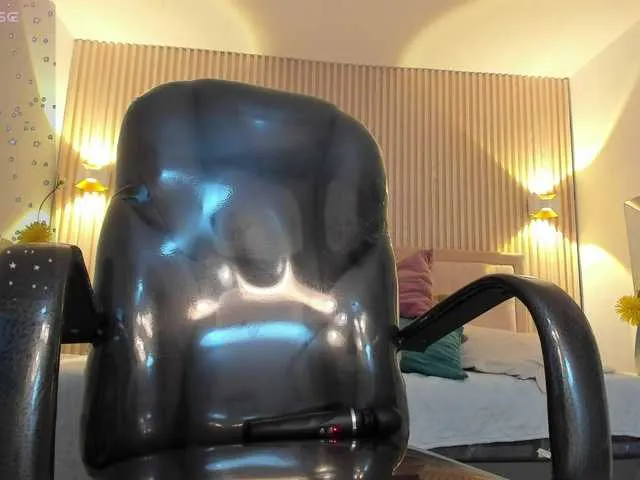 Live sex webcam photo for Vaaleriiia #277754094