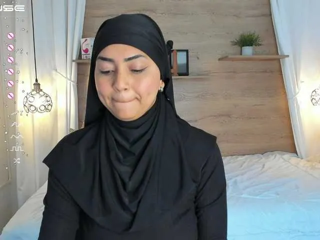 Live sex webcam photo for Vaaleriiia #277934568