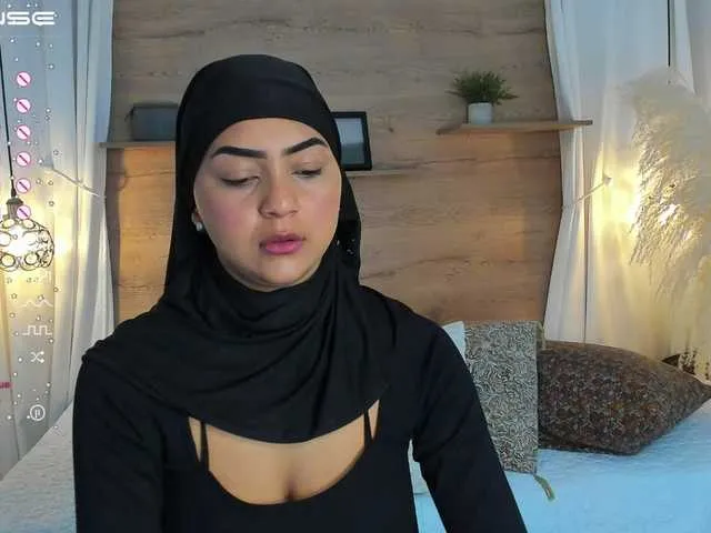 Live sex webcam photo for Vaaleriiia #277978535