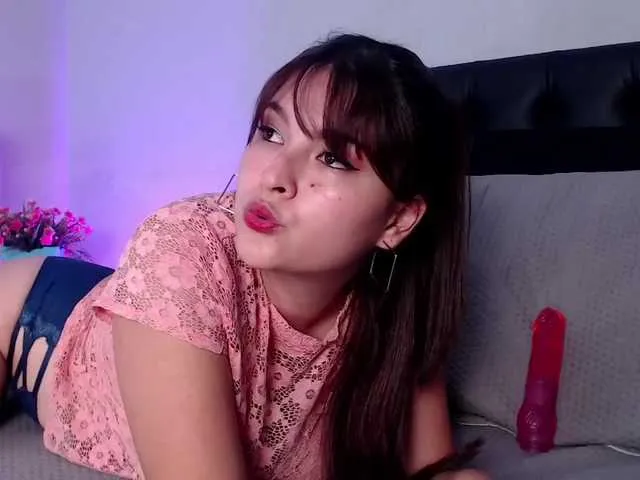 Live sex webcam photo for ValentinNovoa #272062411
