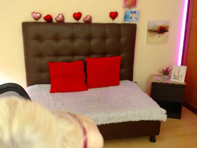 Live sex webcam photo for Valentina-milf #276206059