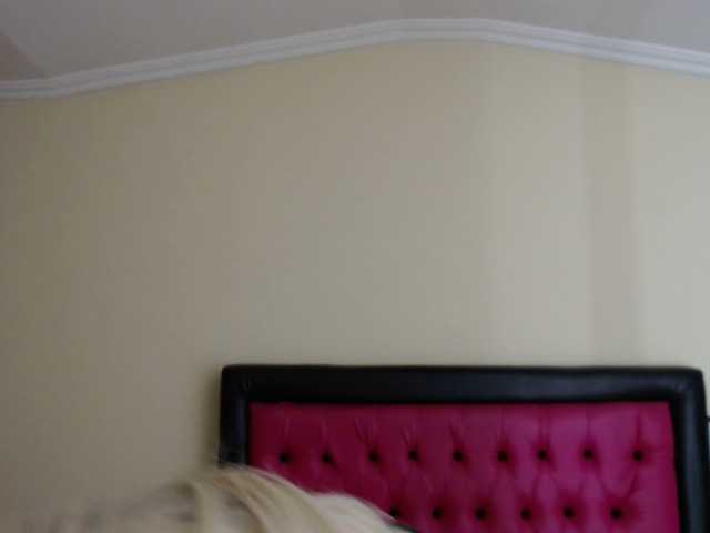 Live sex webcam photo for Valentina-milf #276471043