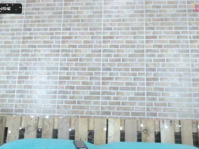 Live sex webcam photo for ValentinaTyph #276344923