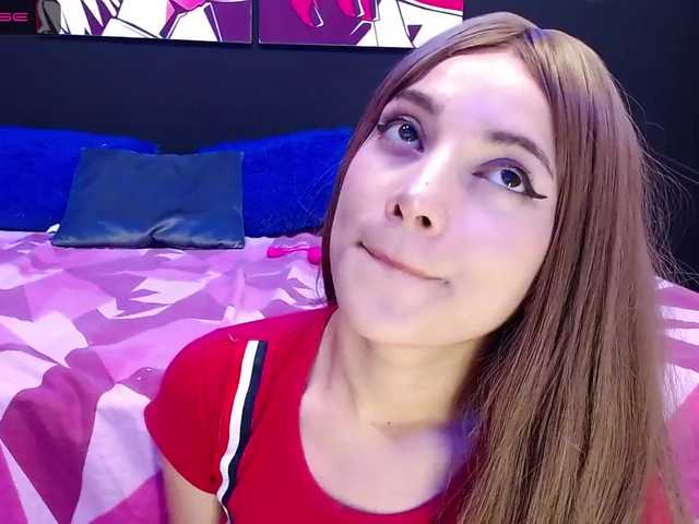 Live sex webcam photo for ValentinaaMil #272834788