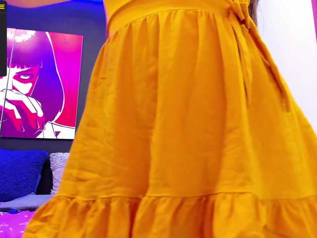 Live sex webcam photo for ValentinaaMil #274406764