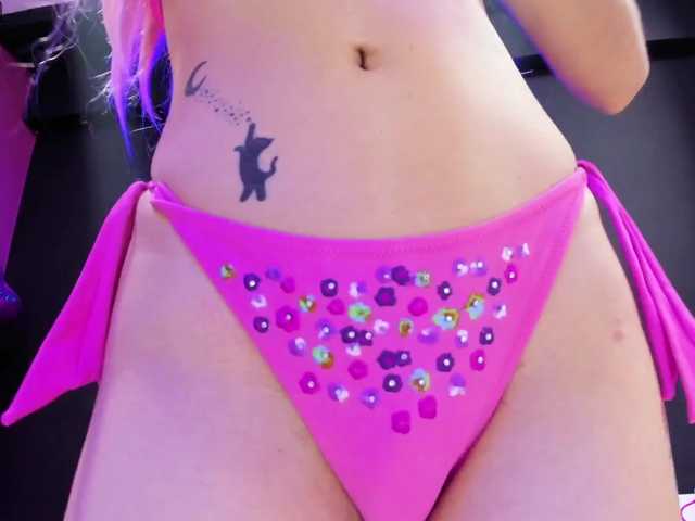 Live sex webcam photo for ValentinaaMil #274427363