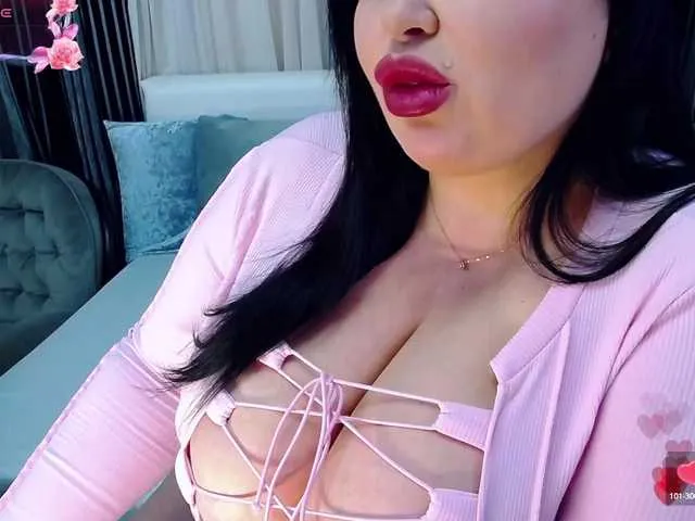 Live sex webcam photo for ValeriWow #290705194