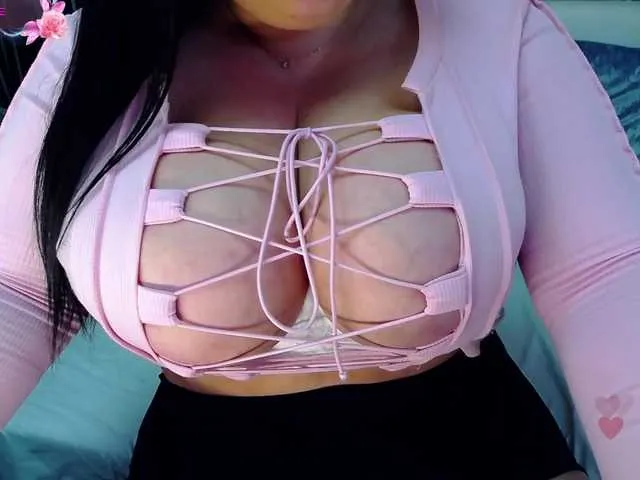 Live sex webcam photo for ValeriWow #290726998