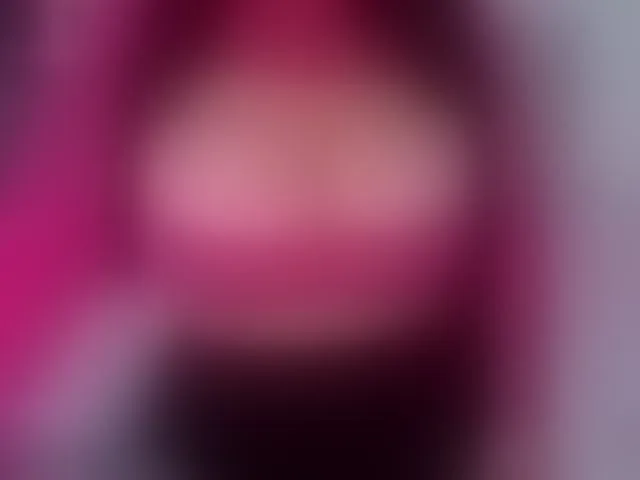 Live sex webcam photo for ValeriWow #293851578