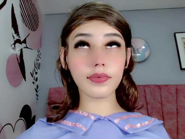 Live sex webcam photo for ValeriaAguilar #290483791