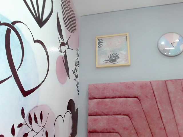 Live sex webcam photo for ValeriaAguilar #290491493