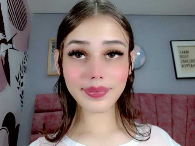 Live sex webcam photo for ValeriaAguilar #291209392