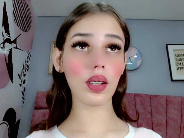 Live sex webcam photo for ValeriaAguilar #291275166