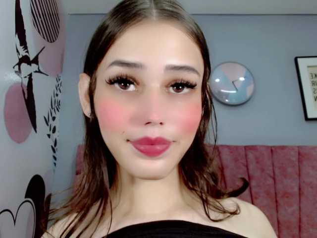 Live sex webcam photo for ValeriaAguilar #291303129