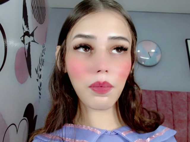 Live sex webcam photo for ValeriaAguilar #291342478