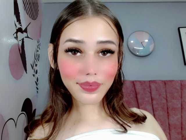 Live sex webcam photo for ValeriaAguilar #291356510