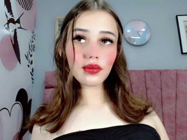 Live sex webcam photo for ValeriaAguilar #291634723