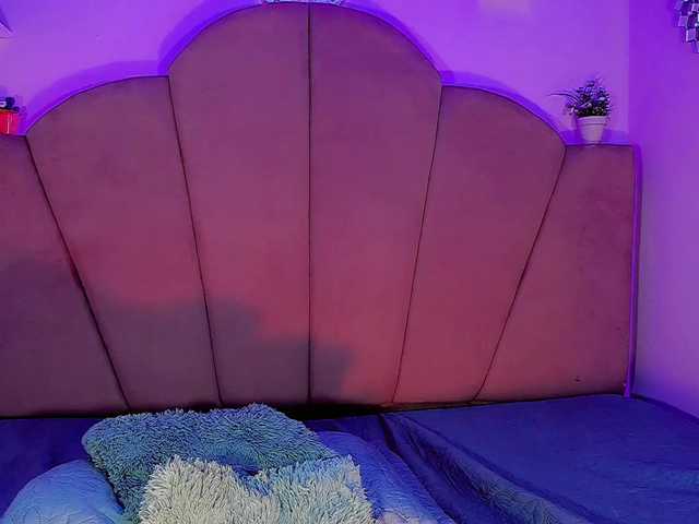 Live sex webcam photo for ValeriaAguilar #291723405