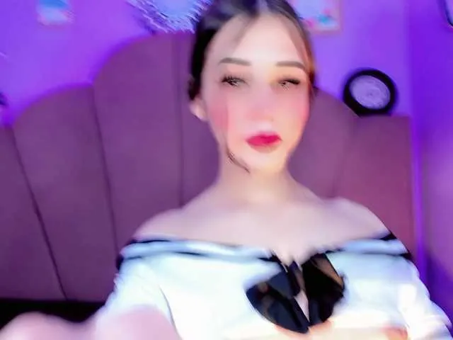 Live sex webcam photo for ValeriaAguilar #292180010