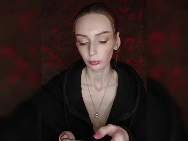 Live sex webcam photo for ValeriaBrown #290558038