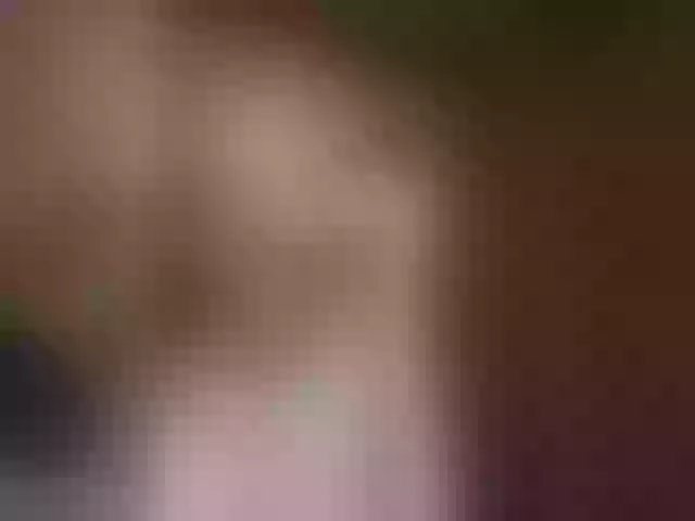 Live sex webcam photo for ValeriaBrown #290645241