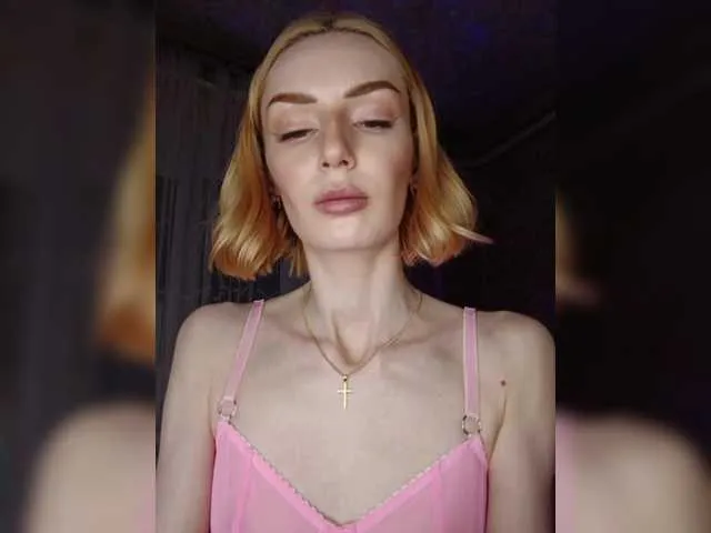 Live sex webcam photo for ValeriaBrown #290705111
