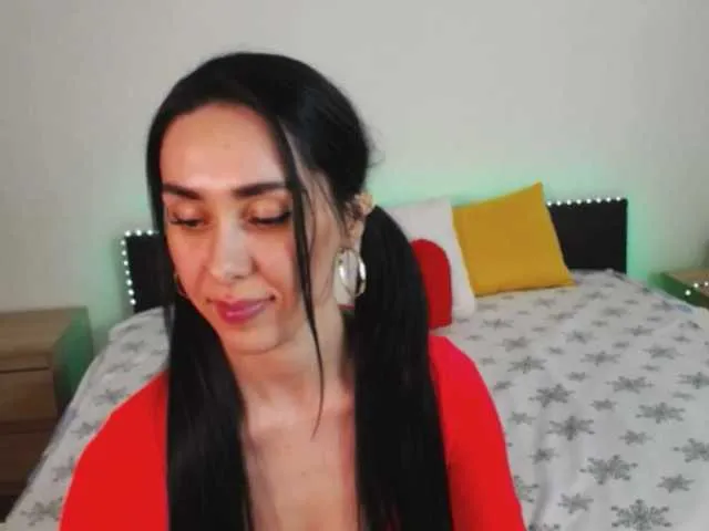 Live sex webcam photo for ValeriaFoxx #290460389