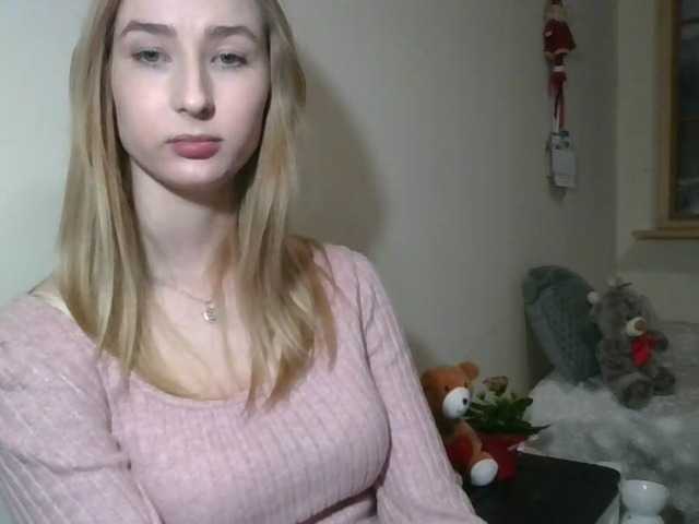 Live sex webcam photo for ValeriaPerfect #277333079