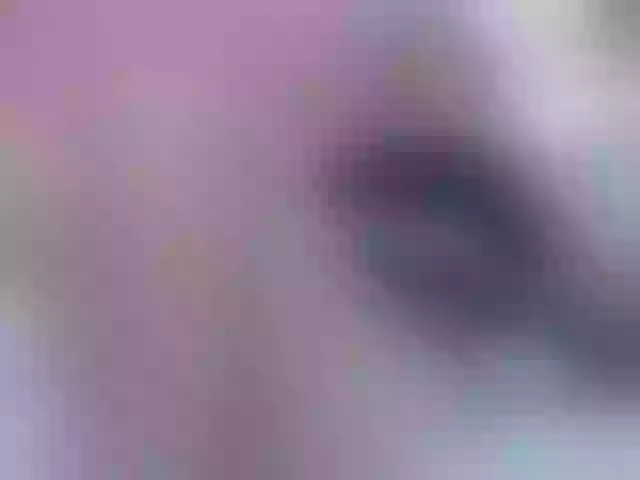 Live sex webcam photo for ValeriaSoto #272604845
