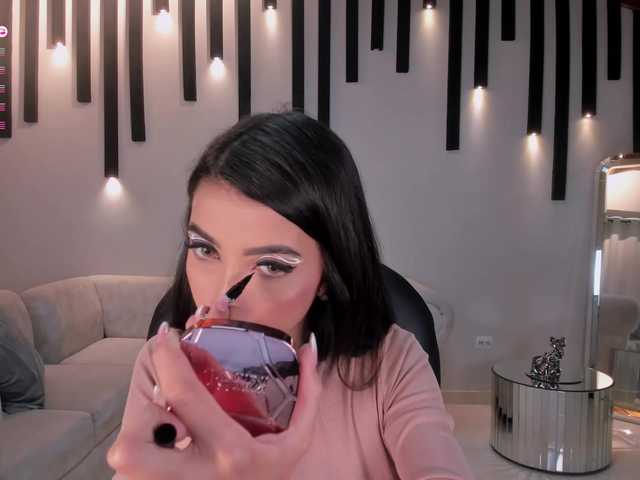 Live sex webcam photo for ValeriaVelvet #290855648