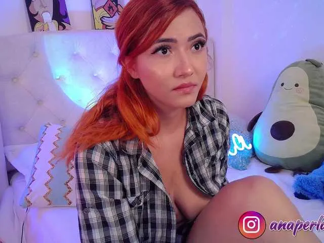 Live sex webcam photo for Valeriaa09 #290019632