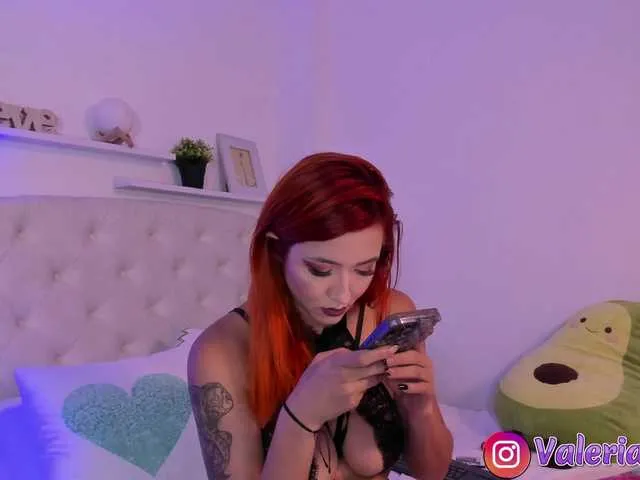 Live sex webcam photo for Valeriaa09 #291012975